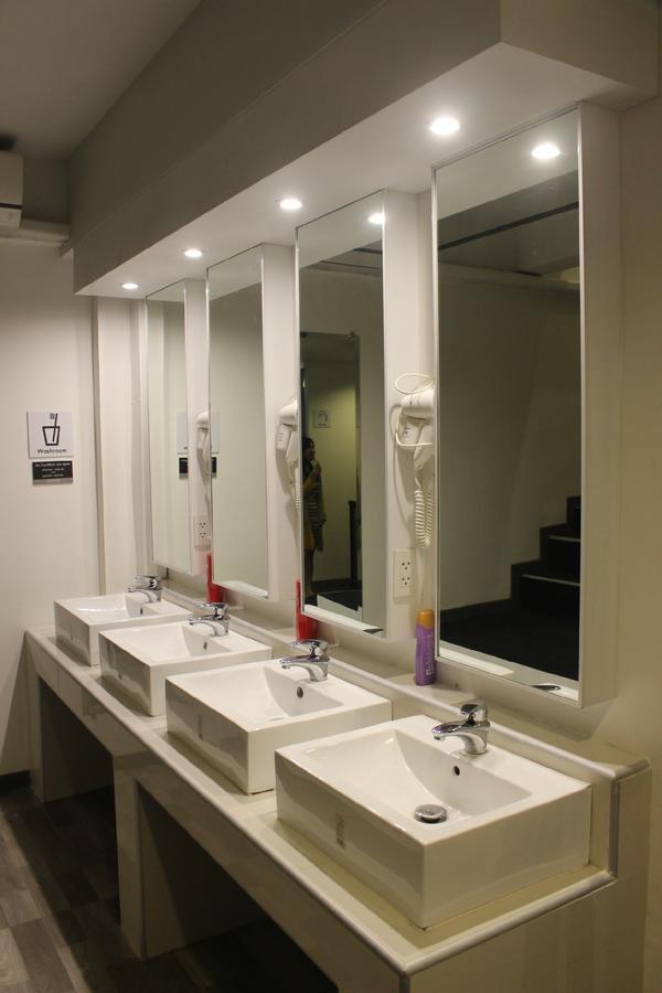 Citi Square By Battery Park Hostel Chiang Mai Ngoại thất bức ảnh